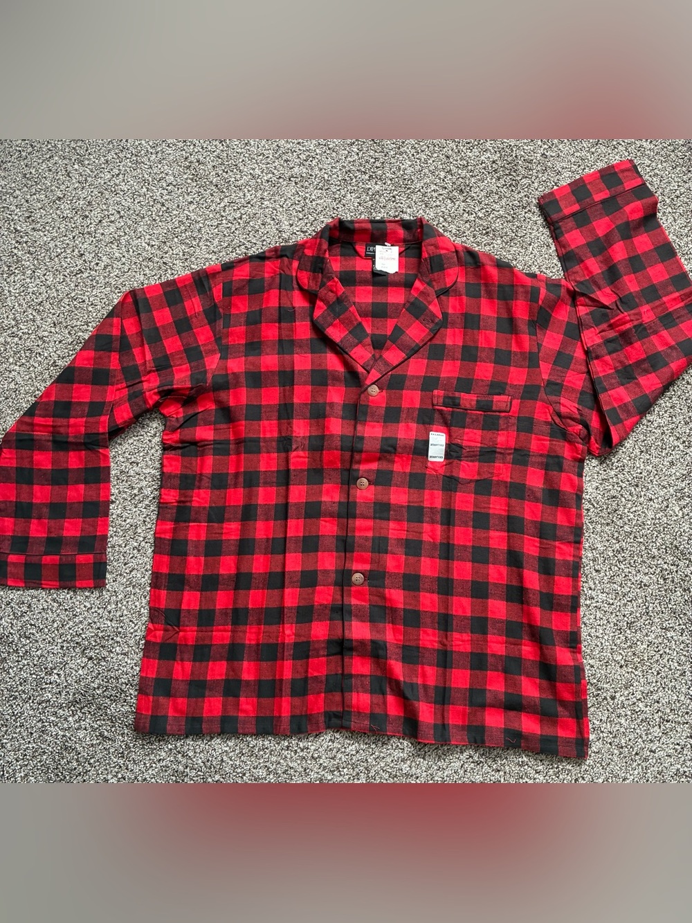 🏈 NWT Men's Red and Black Plaid Two Piece Pajamas Set